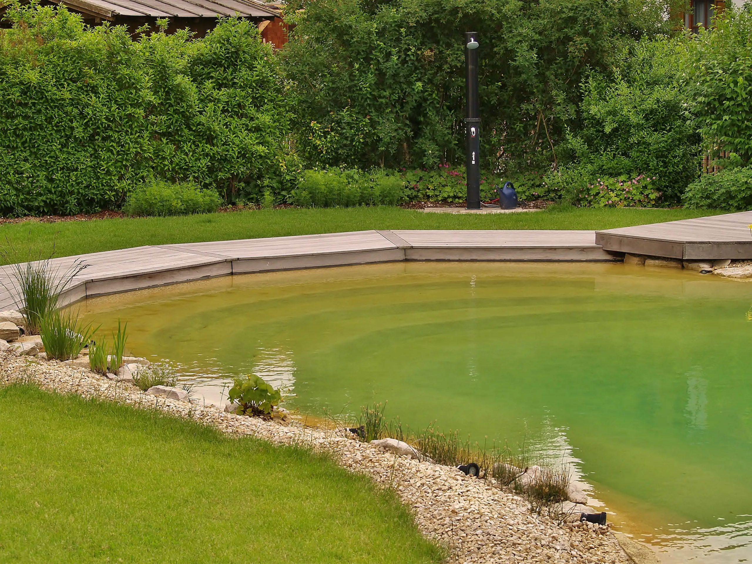 Badeteich_Bruckberg_steg_dusche_0061_3000px